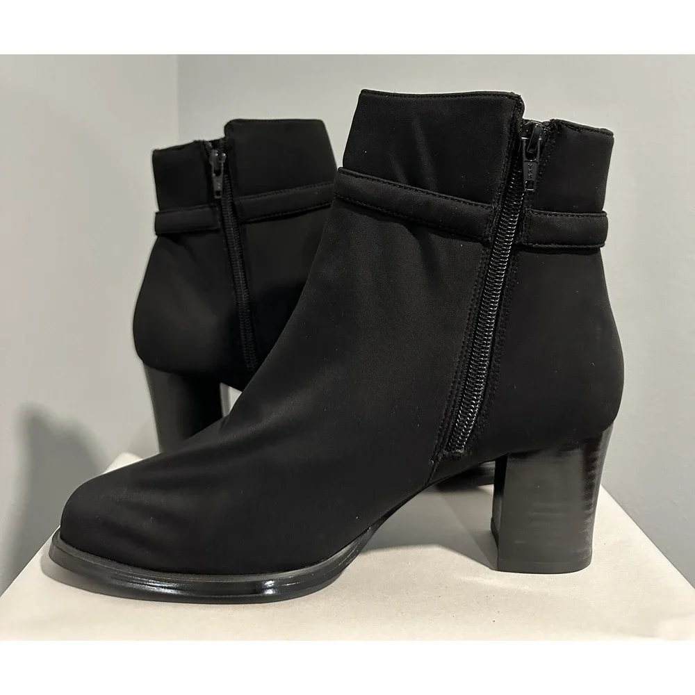 Karen Scott Boots Womens Size 7.5 Black Riser Side Zip Block Heel Bootie New